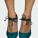 Čevlji s trakcem okoli gležnja