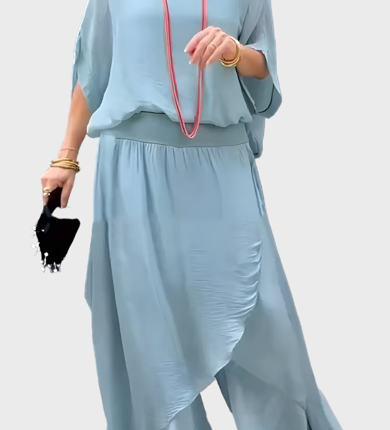 Široka Top in Hlače z Raztrganinami – Dvojnoslojni Set iz Šifona