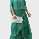 Široka Top in Hlače z Raztrganinami – Dvojnoslojni Set iz Šifona