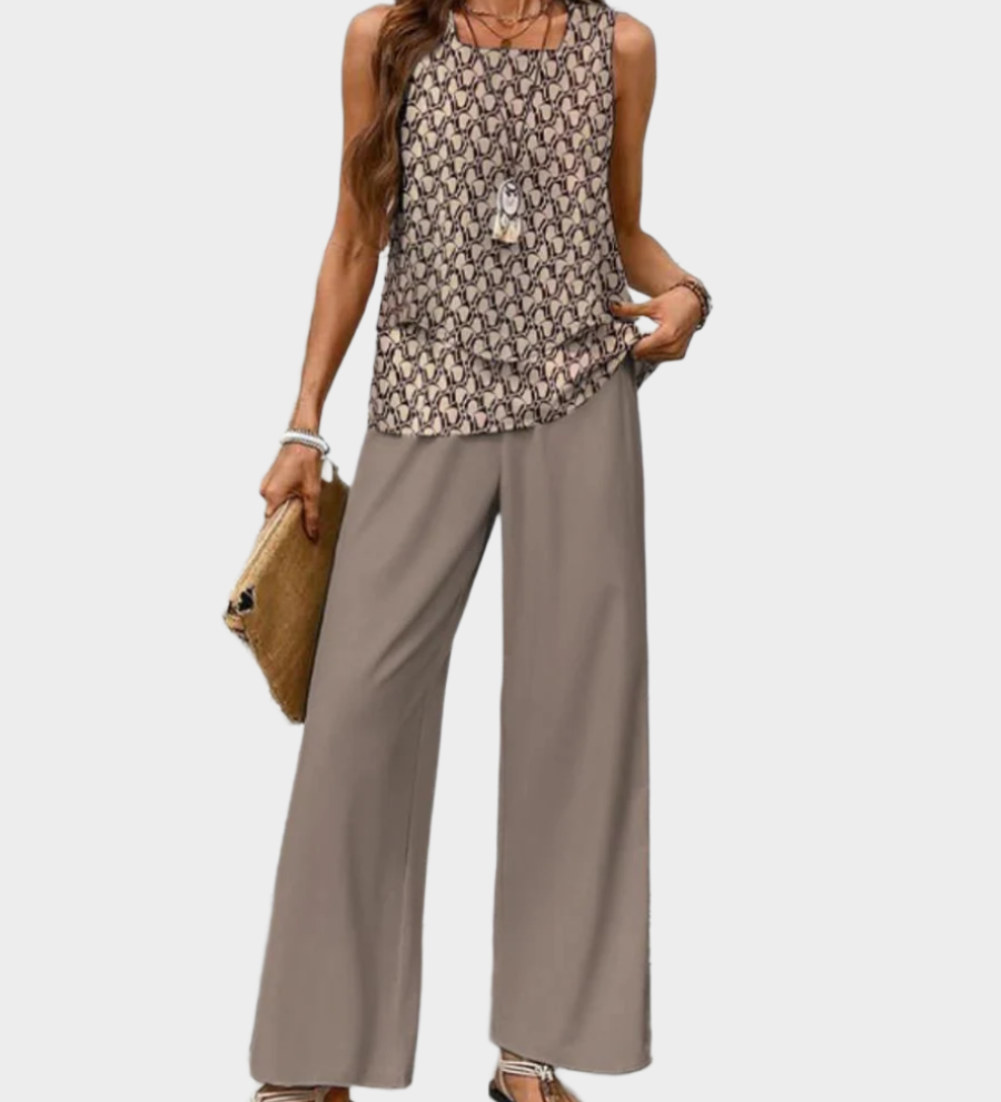 Poletni set z brezrokavno bluzo in širokimi hlačami s potiskom