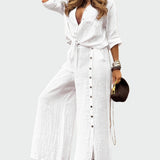 Žensko, moderno, enobarvno, dvodelno obleko