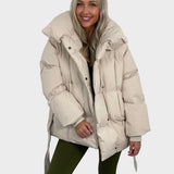 Maja - Kratka puffer jakna z pasom