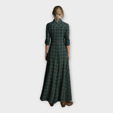 Srajčno obleko z brezčasno eleganco