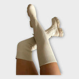 Moderne Čevlje z Minimalističnim Dizajnom