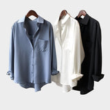 Srajca s Elegantno Linijo in Modernim Detajlom