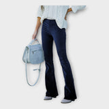 Eleganten Hlače z Bell Fit